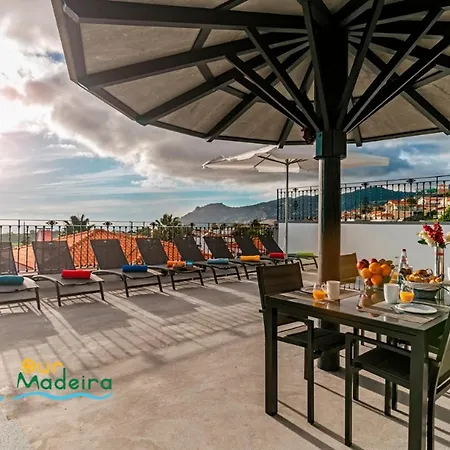 Ourmadeira - Belair, Fabulous Vila Funchal (Madeira)
